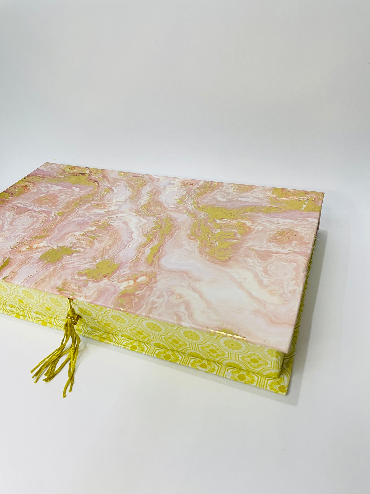 Shubh Aagman Premium Festive Gift Box