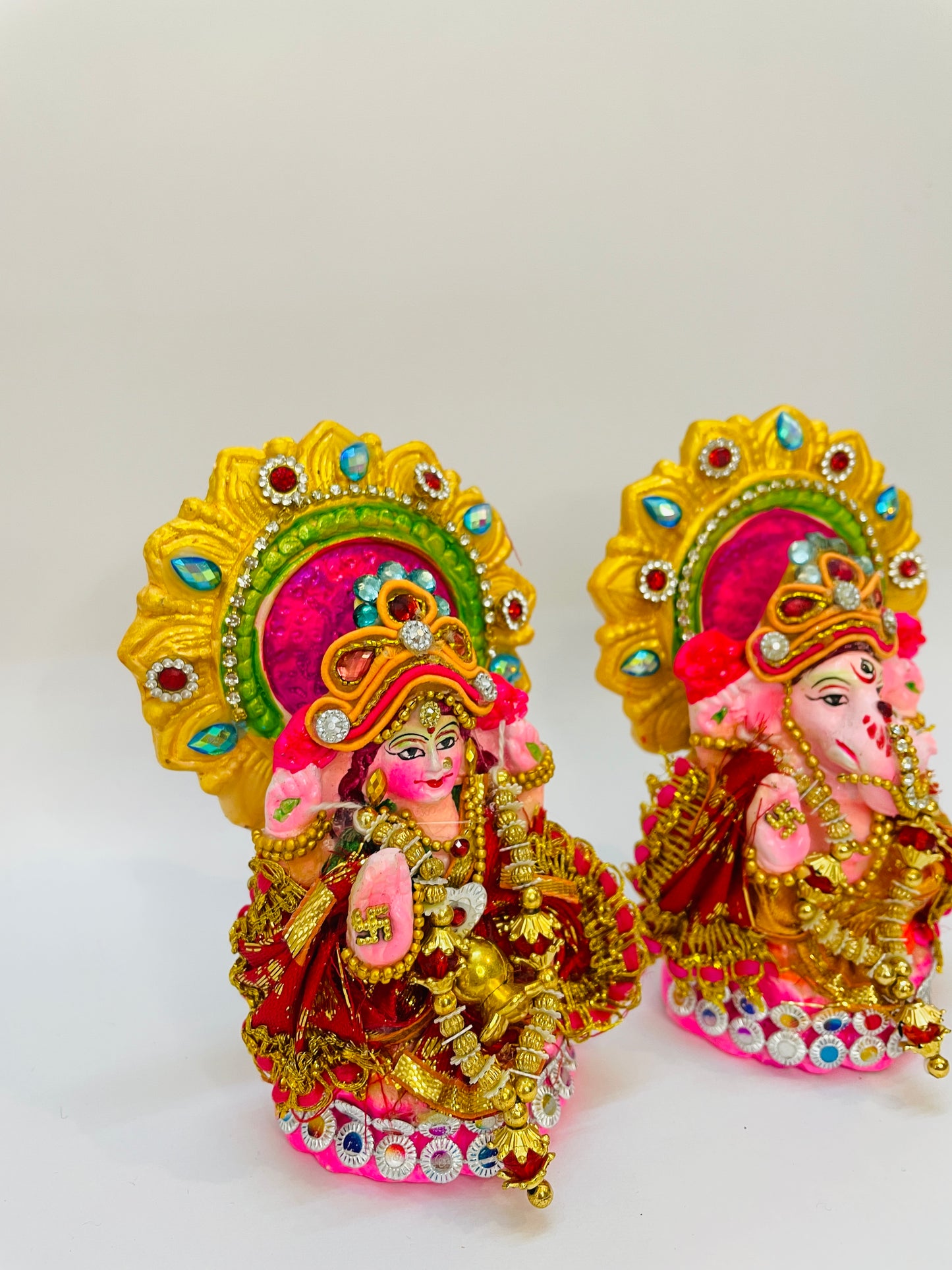 Shree Lakshmi Ganesha Idol Set – For Prosperity, Wisdom & Auspicious Beginnings (Terracotta) ( 5 Inch & 4 inch)