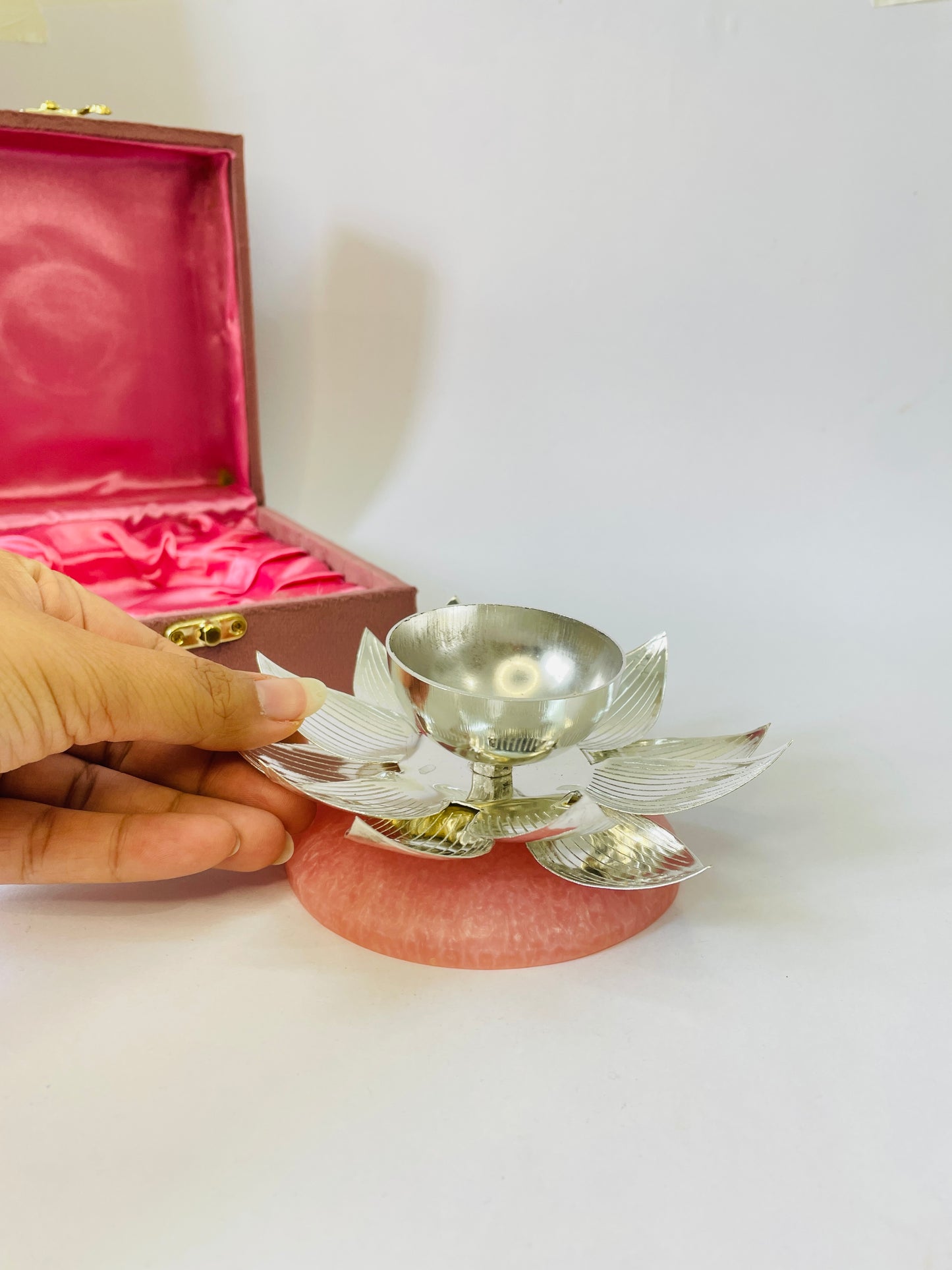 Premium Pure Brass & Resin Decorative Diya – With Velvet Box (5 inch)