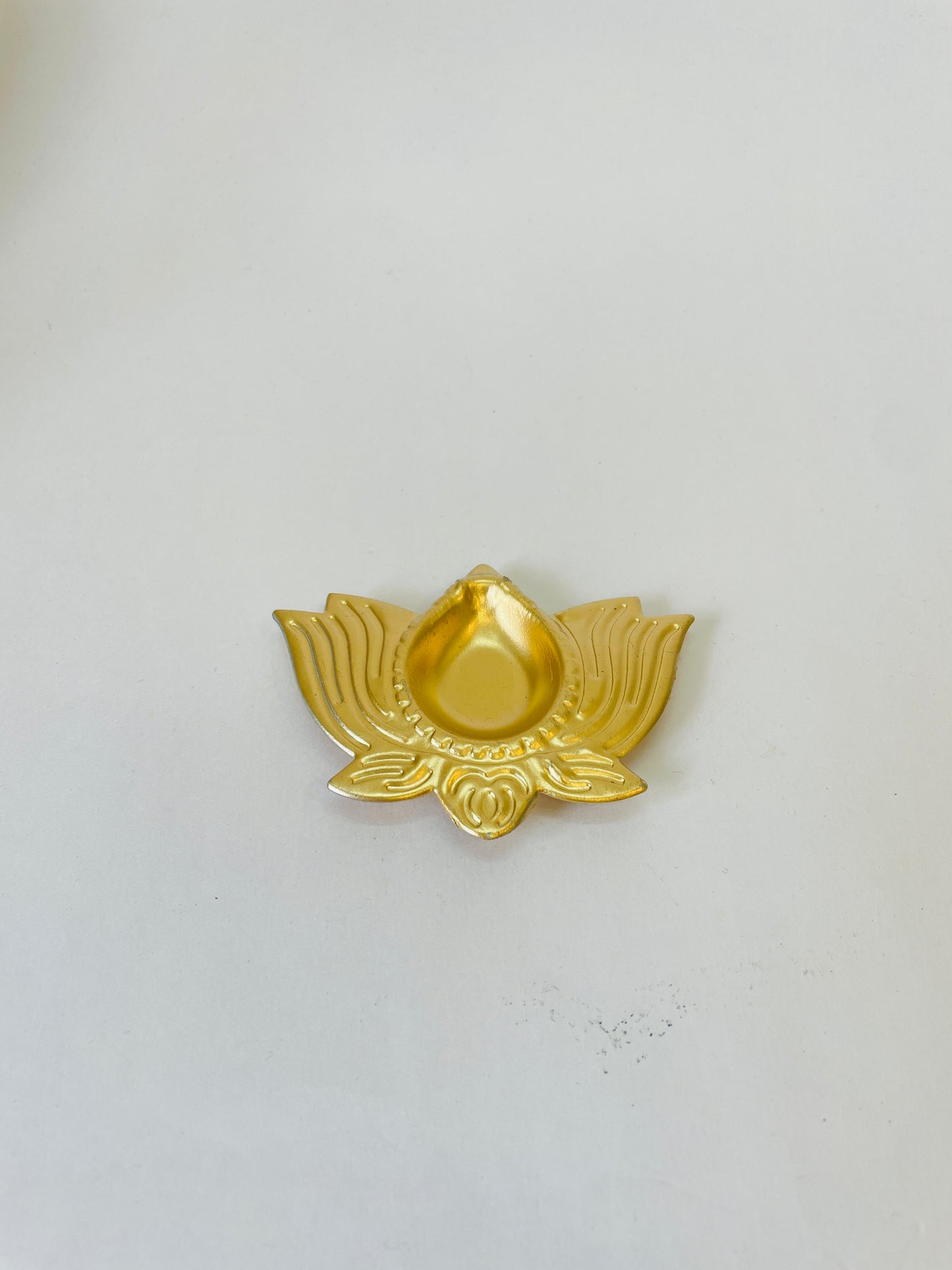 Lotus-Shaped Golden Diya Set