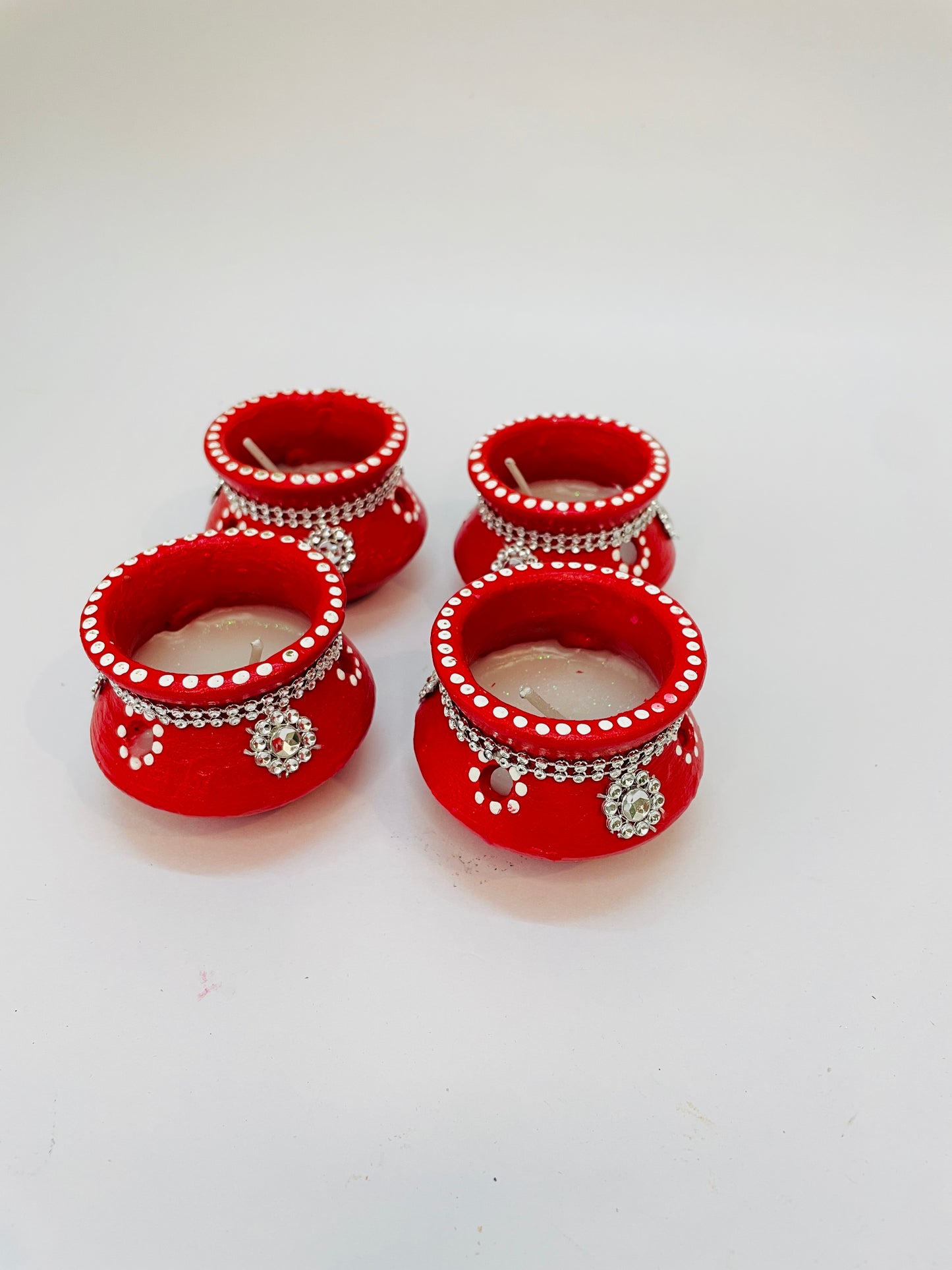 Shubh Aagman Red Matki Candles – Pack of 6
