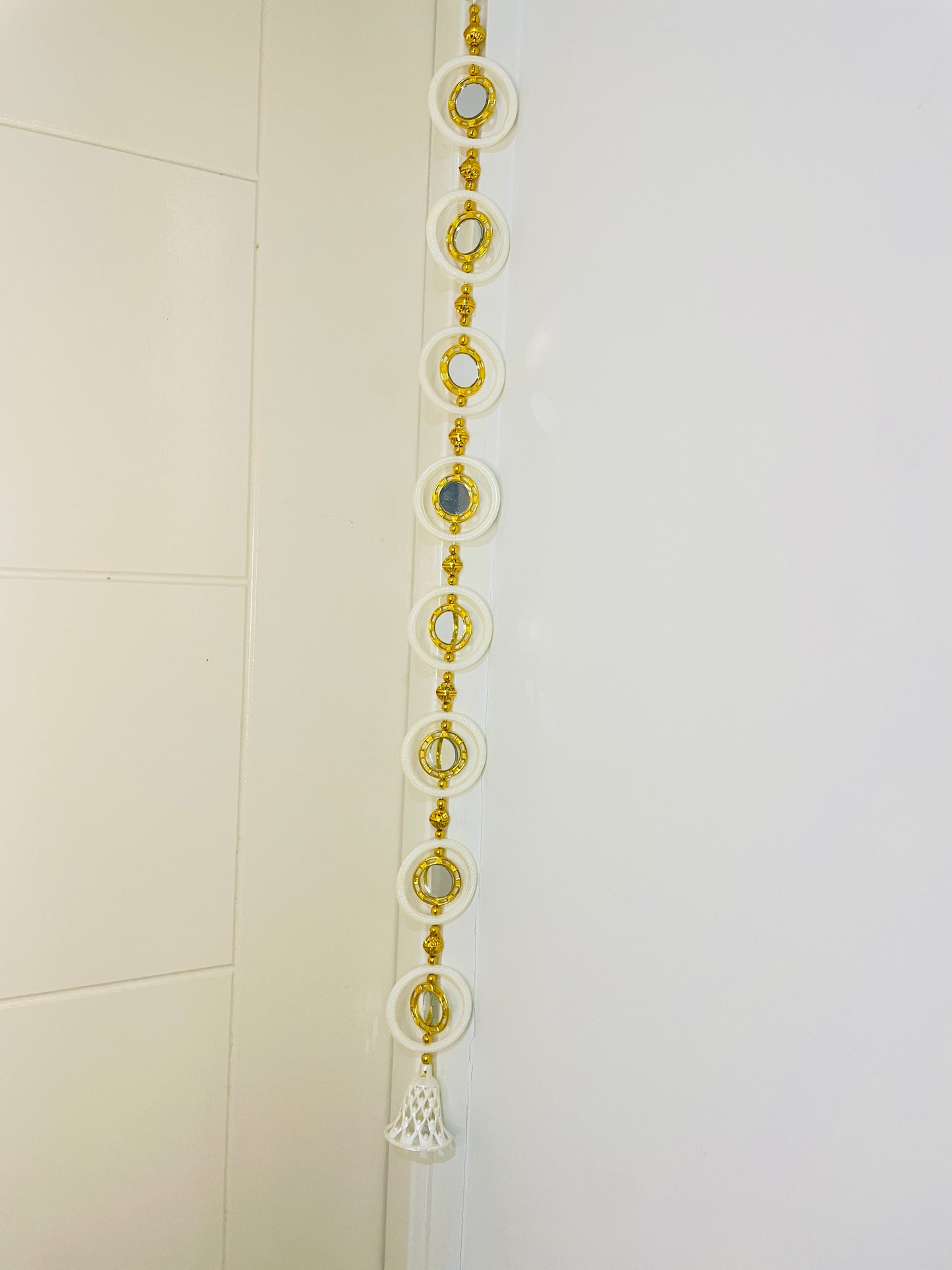 Premium Divine Mirror Ladi – White & Gold (3 ft 3 in / 99 cm)