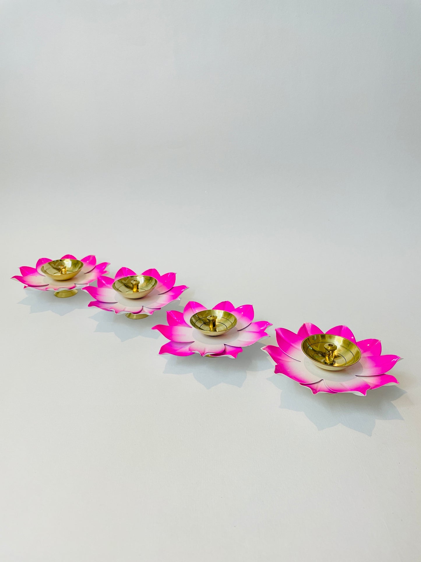 Lotus Shaped Brass Diya – Decorative Pooja Lamp (4 Inch)