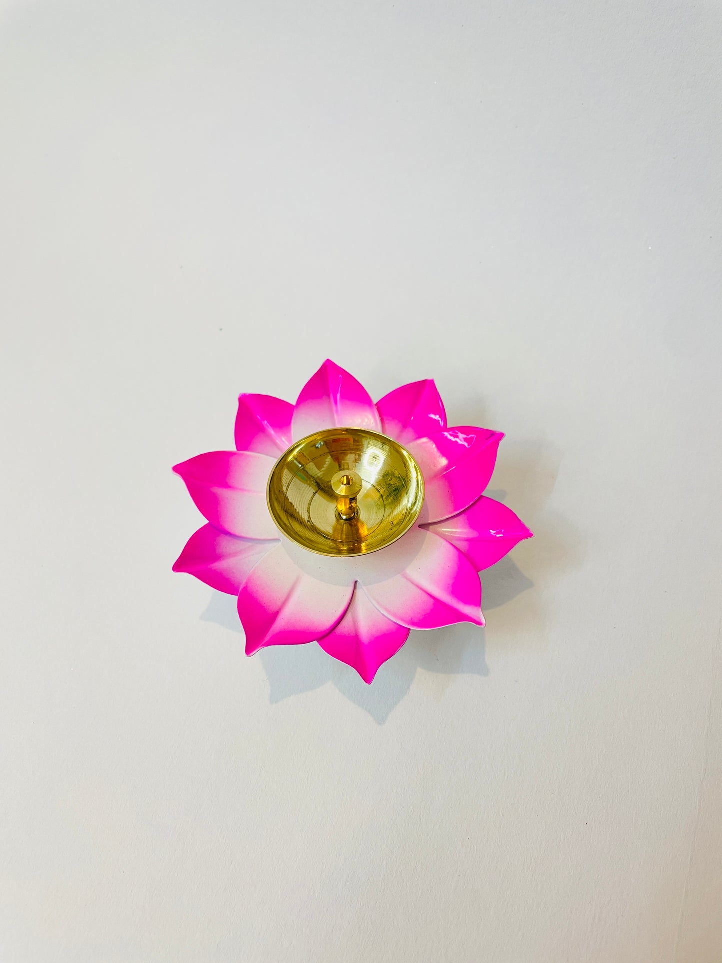Lotus Shaped Brass Diya – Decorative Pooja Lamp (4 Inch)